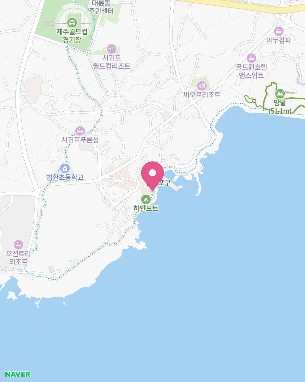 제스토리 매장 위치를 넓게 보여 주는 지도. 서귀포 시내와 법환포구가 함께 보인다